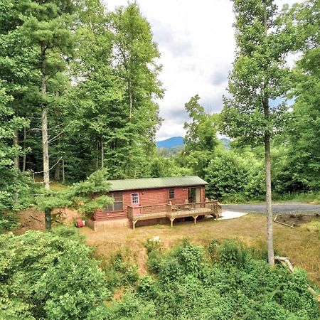 Quaint Log Cabin With Views Near West Jefferson Warrensville エクステリア 写真